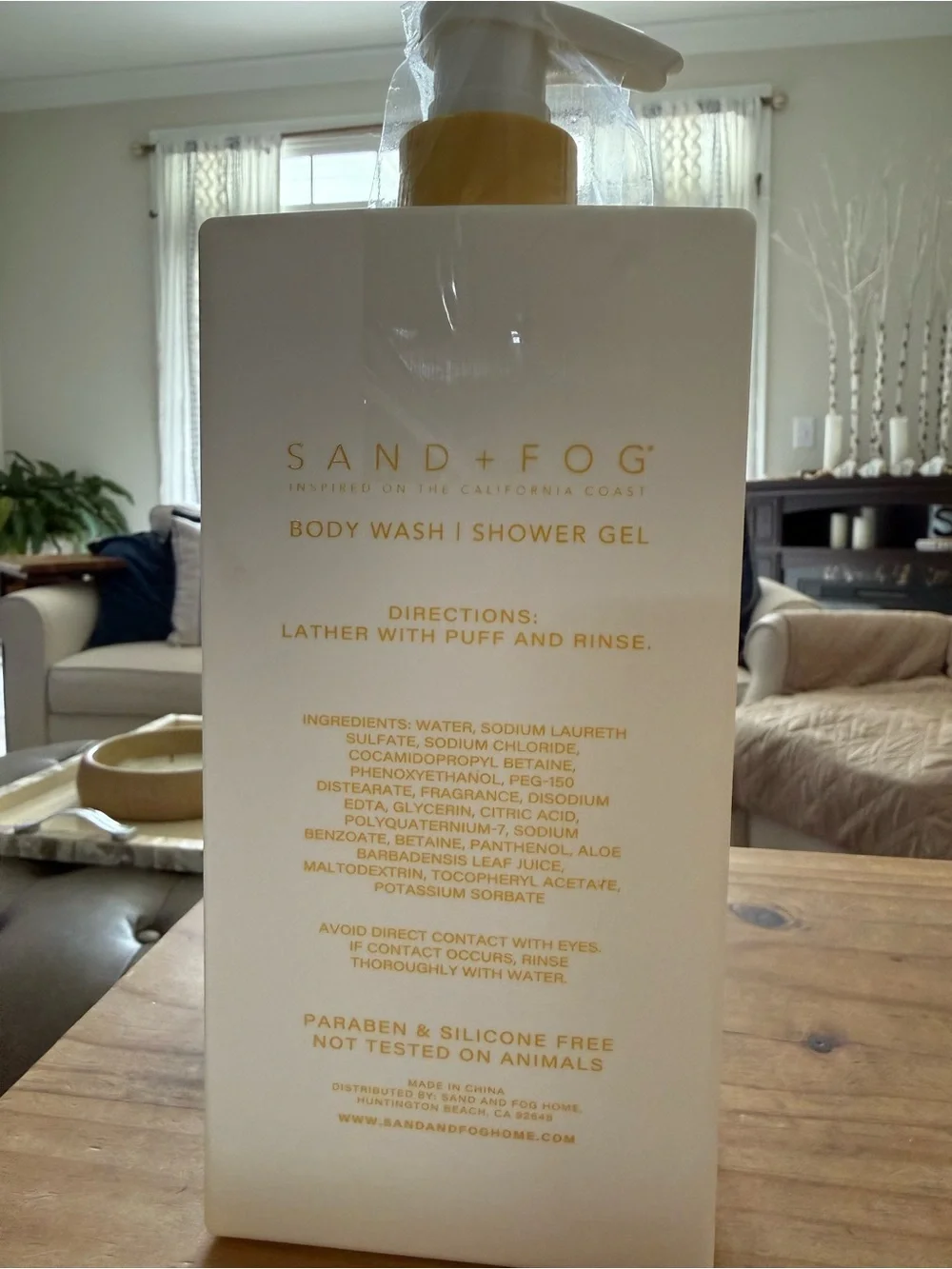 Sand & Fog Vanilla Cake Body Wash - LARGE
